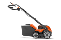Husqvarna S138i Wertykulator akumulatorowy 967922201 967 92 22‑01 Posiada 2 gniazda na akumulatory