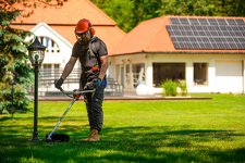 Mały ciężar, sprawia że Kosa spalinowa Cedrus WK430X jest bardziej poręczna