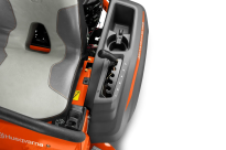Husqvarna ZTH Z242F Kosiarka spalinowa o zerowym promieniu skrętu 967665704 967 66 57‑04 Hydrauliczna, bezobsługowa skrzynia biegów
