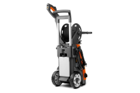 Husqvarna PW 490 Myjka ciśnieniowa 970468401 970 46 84‑01 Zawiera zintegrowany zbiornik na detergent