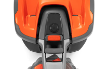 Husqvarna Automower 535 AWD EPOS Kosiarka automatyczna robot koszący 970745511 970 74 55‑11 Obrotowa konstrukcja tylnej części