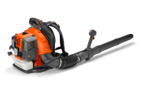 Husqvarna 345BT Dmuchawa do liści spalinowa 970466903 970 46 69‑03 Wygodna wyściełana uprząż z pasem redukującym obciążenie ciała