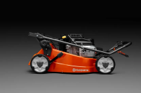 Husqvarna LC353AWD Kosiarka spalinowa 970842601 Łatwo składany uchwyt do przechowywania i transportu