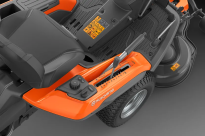 Husqvarna R 200iX AWD Rider akumulatorowy 970748001 Automatyczne załączanie noży