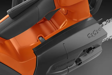 Husqvarna T540i XPG Mark III Pilarka akumulatorowa łańcuchowa z podgrzewanymi uchwytami 970568114 970 56 81‑14 Regulowana pompa olejowa