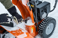 Husqvarna ST 269 Odśnieżarka spalinowa dwustopniowa 970787301 Drążek do czyszczenia zatkanej rynny