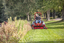 Ferris ISX3300 Kosiarka spalinowa o zerowym promieniu skrętu - 12