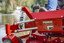 Ferris ISX3300 Kosiarka spalinowa o zerowym promieniu skrętu - 10
