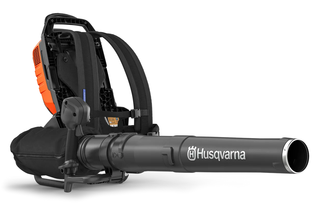 Wygodne, wentylowane i zmniejszające obciążenie szelki z pasem biodrowym Husqvarna 550iBTX Wygodne, wentylowane i zmniejszające obciążenie szelki z pasem biodrowym Husqvarna 550iBTX